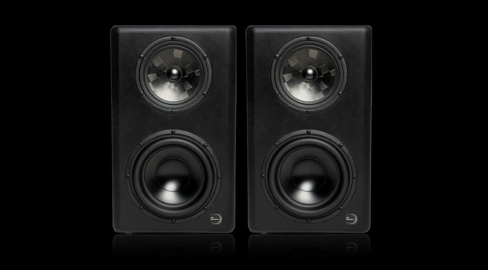 Ex Machina Pulsar studio monitor speakers
